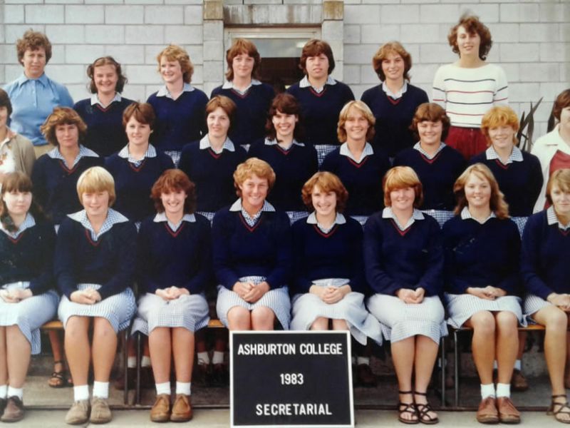 1983 secretarial