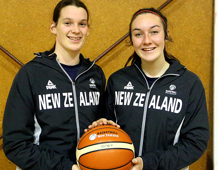 Basketball Sophie Adams Ashlee Strawbridge